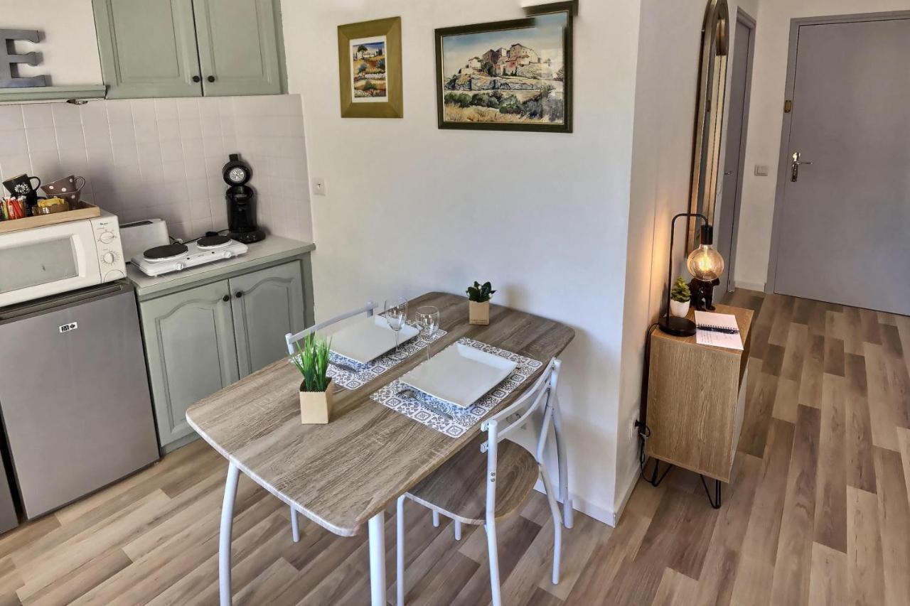 Studio Vue Sur Les Toits, Lumineux Moustiers #2 Eksteriør bilde
