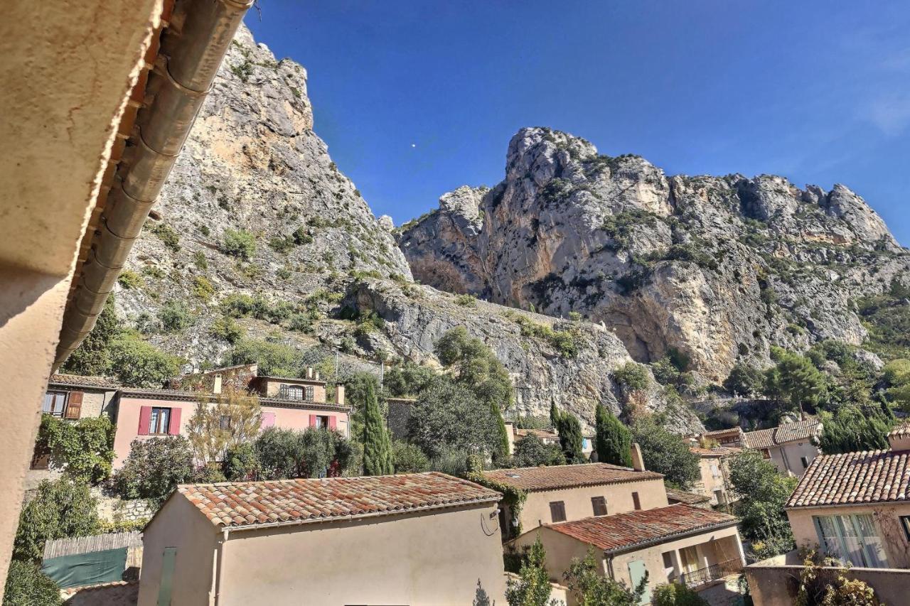 Studio Vue Sur Les Toits, Lumineux Moustiers #2 Eksteriør bilde